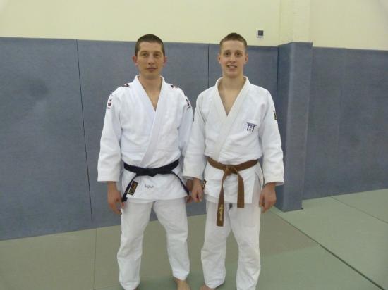 Julien DESNOS reçu aux katas avec son partenaire Wilfried