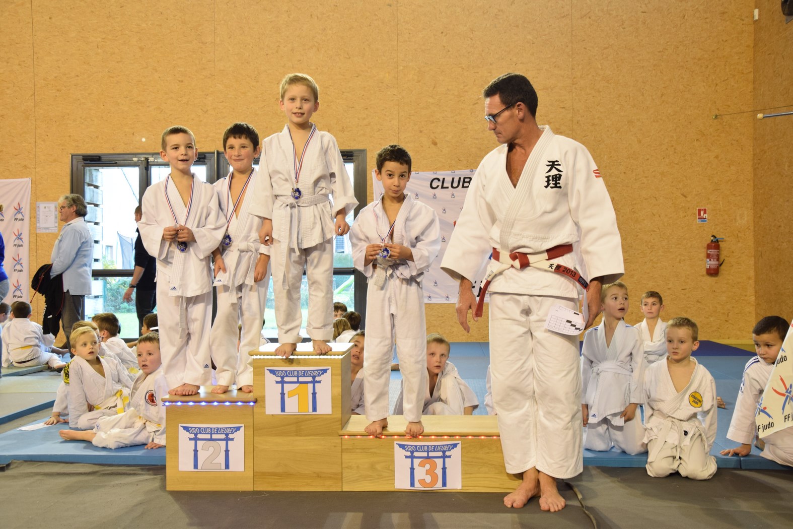 pré-poussins (34) (Copier)